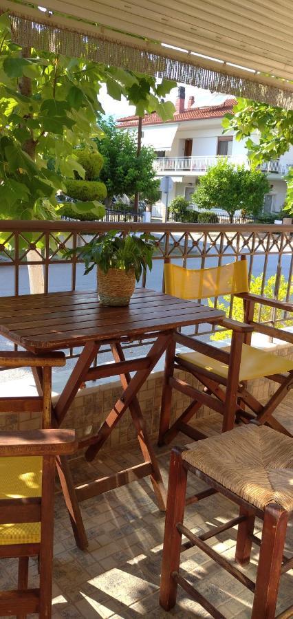 Xenia Palace Luxury Apartments Vrasná Eksteriør bilde