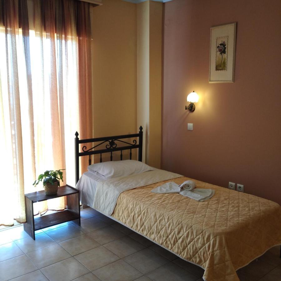 Xenia Palace Luxury Apartments Vrasná Eksteriør bilde
