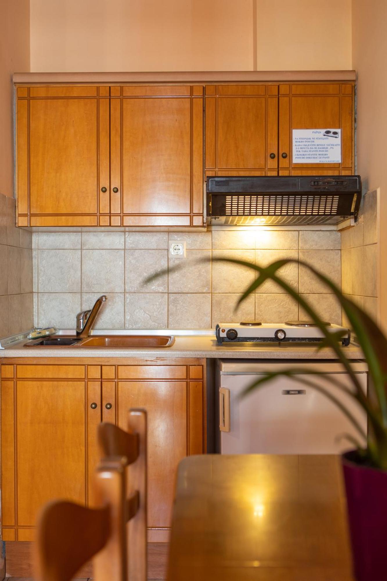 Xenia Palace Luxury Apartments Vrasná Eksteriør bilde
